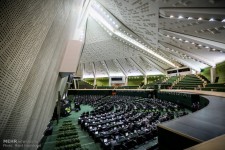 مجلس وزیران کشور و اقتصاد را برای پاسخ به ۳ سئوال فراخواند