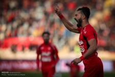 مدافع اخراجی پرسپولیس در چه صورت به استقلال می‌رود؟