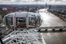 پلیس انگلیس ۲ مرکز تفریحی را پس از کشف بمب تخلیه کرد