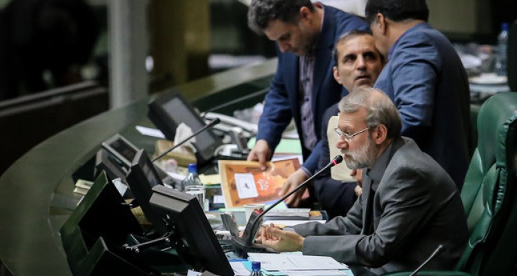 قاچاق سیر نزولی دارد/ باید سختگیرانه‌تر عمل شود