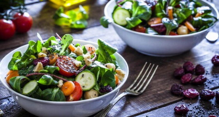  انتخاب‌های غذایی مفید برای سالمندان