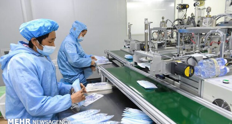 مراقب ماسک و دستکش های آلوده باشید