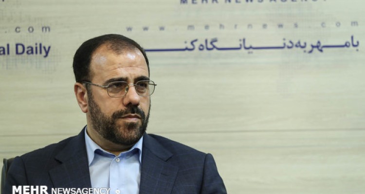 «کشاورز» با موافقت رهبر انقلاب سرپرست وزارت جهاد کشاورزی ماند