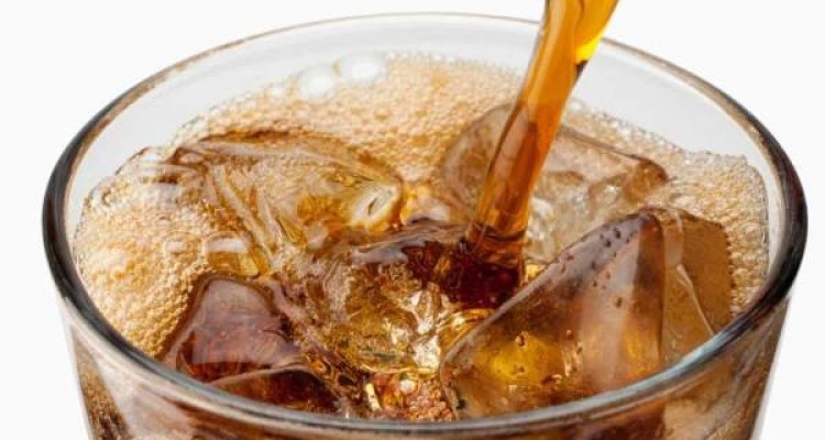 نوشابه های شیرین قندی برای قلب مضر هستند