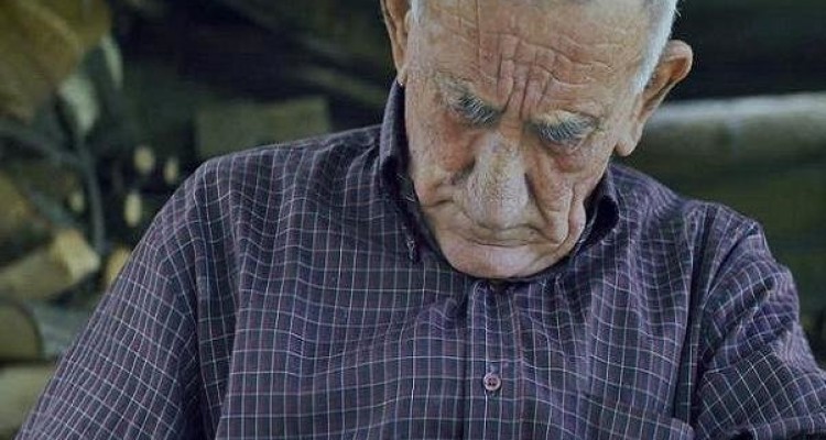 پُرخوابی دوره سالمندی خطر مشکلات قلبی را افزایش می دهد