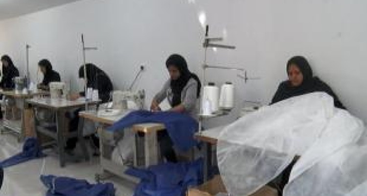 کارگاه تولید لباس یکبار مصرف در بقاع متبرکه کرمانشاه ایجاد می‌شود 