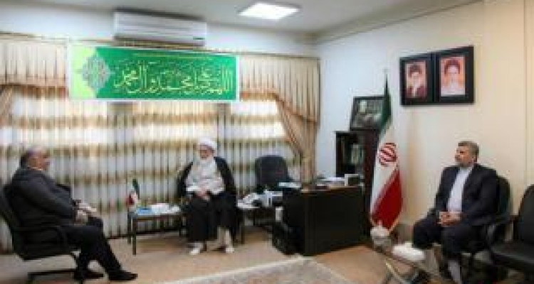 خدمت به مردم همیشه ماندگار است 