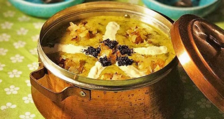 طبخ غذاهای محلی کرمانشاه در قرنطینه خانگی