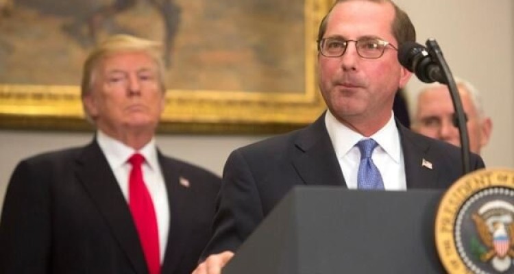 ترامپ می‎خواهد وزیر بهداشت آمریکا را قربانی کند