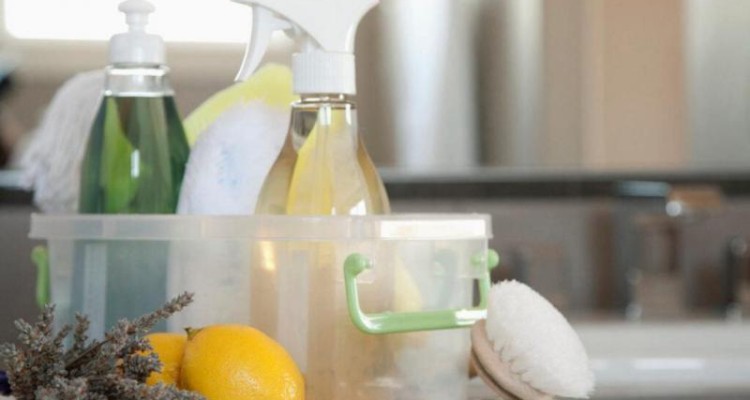 با شوینده های شیمیایی مضر و گران‌قیمت خداحافظی کنید