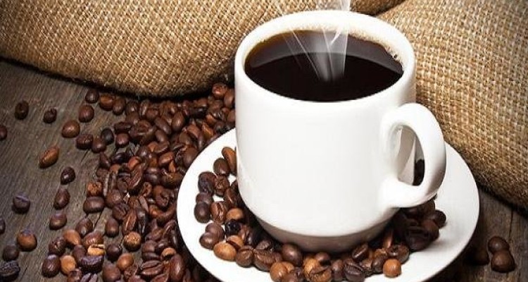 مصرف بیش از اندازه قهوه برای سلامت مضر است