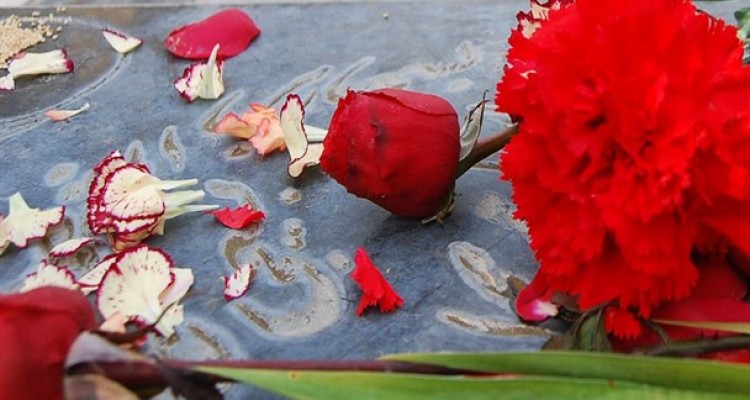 سوم خرداد به ما نشان داد رمز پیروزی مقاومت است 