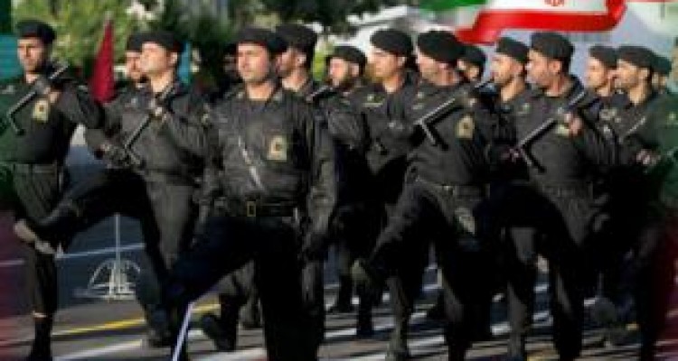 آمریکا با تحریم ناجا امنیت ایران را نشانه رفته است 