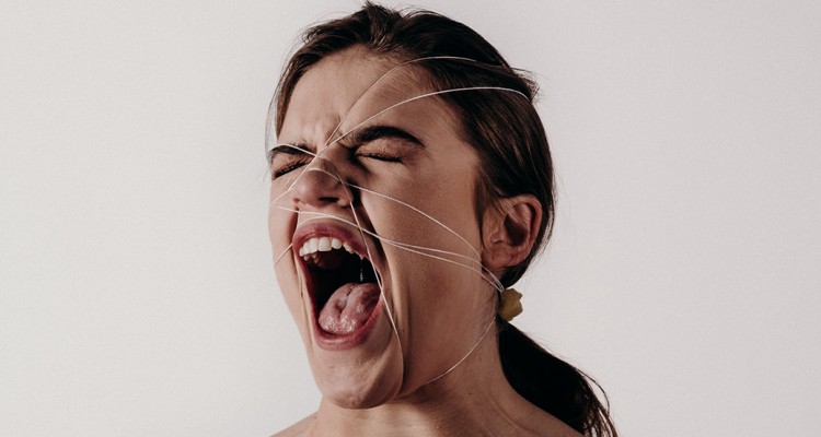 بعد از خوردن غذای تند چه کنیم؟ سه خوراکی شگفت انگیز