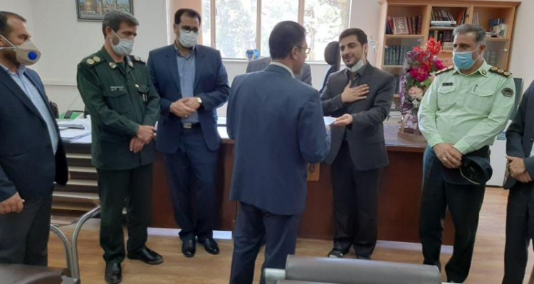 مسئولین شهرستان  با کارکنان دادگستری صحنه دیدار کردند + تصویر