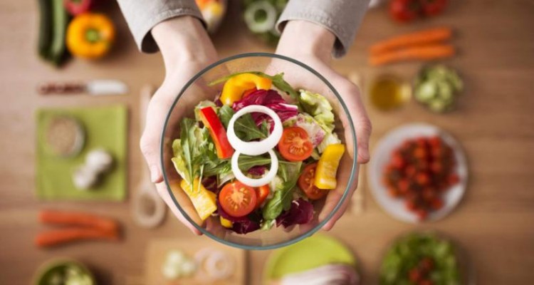 تاثیر رژیم غذایی کم چرب در تسکین علائم کولیت روده