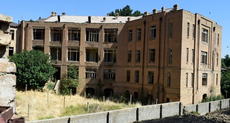 خبر خوش برای اهالی فرهنگ/ «بیمارستان مسیح» کرمانشاه ثبت ملی شد