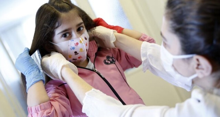  کودکان، کرونا را مثل سرماخوردگی منتقل می‌کنند