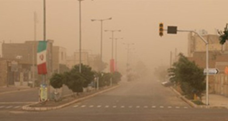 وزش باد نسبتا شدید و گرد و خاک محلی در کرمانشاه/ پایان هفته گرمی را پیش‌رو داریم