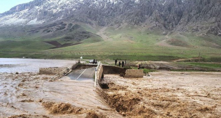  پل روستای علی آباد گروس با اعتبار 140 میلیارد ریال کلنگ زنی شد