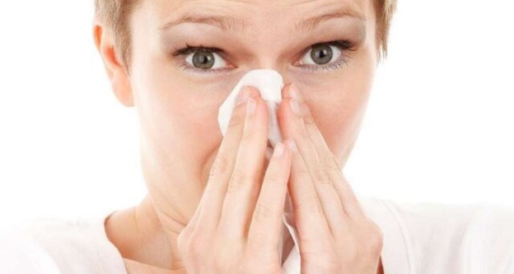  توصیه‌هایی برای همزمانی شیوع آنفلوآنزا و کووید-۱۹