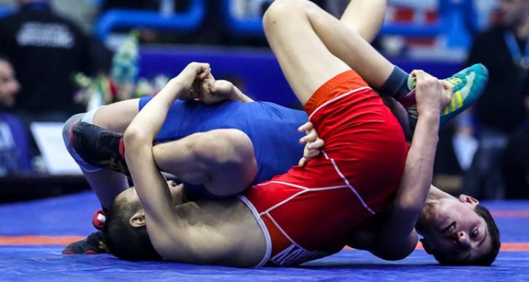 امان از وعده‌های نافرجام مسؤولان/ بلاتکلیفی کشتی‌گیران کرمانشاهی برای حضور در لیگ برتر