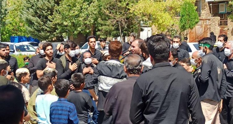 مراسم عاشورای حسینی در صحنه برگزار شد + عکس 