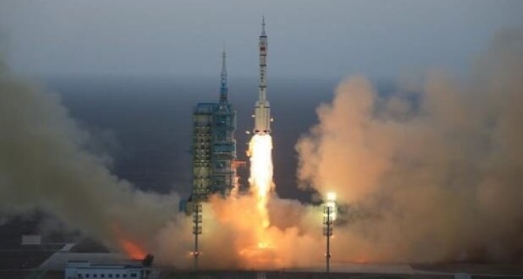 نخستین فضاپیمای چندمصرف چین به فضا رفت