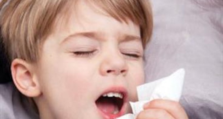 دانش آموزان با علائم سرماخوردگی به مدرسه نروند