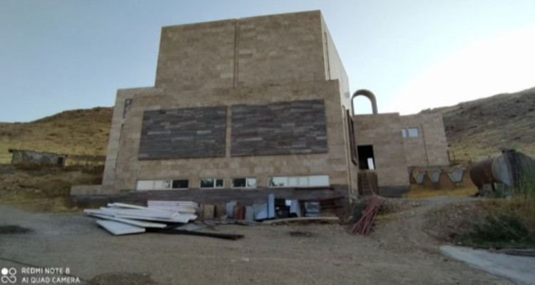  پروژه ای فرهنگی که روی زمین مانده است/ هنرمندان در انتظار چندساله یک افتتاح