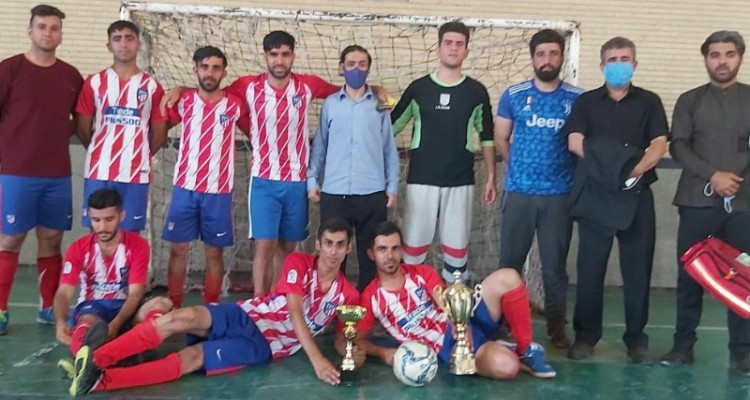  تیم فوتسال شاهین غرب سرپل ذهاب قهرمان شد