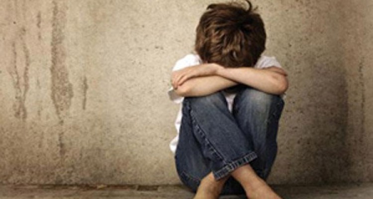 دلایل پرخاشگری نوجوانان با والدین/آسیب های دوران بلوغ 