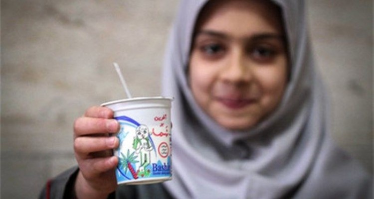 نیازهای تغذیه ای دانش آموزان با خوردن شیر تامین می شود