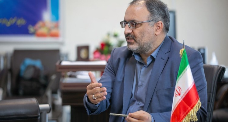 آزادی عضو هتاک شورای شهر کرمانشاه/ تذکرات لازم داده شد