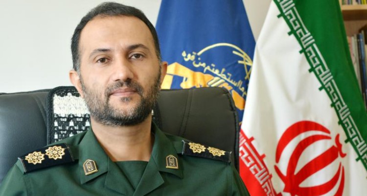 بسیج و گروه های جهادی دو گنجینه ارزشمند برای رفع محرومیت زدایی است