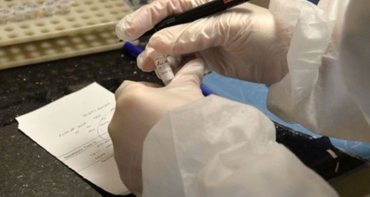 انجام تست غربالگری کرونا در امور آبفا صحنه