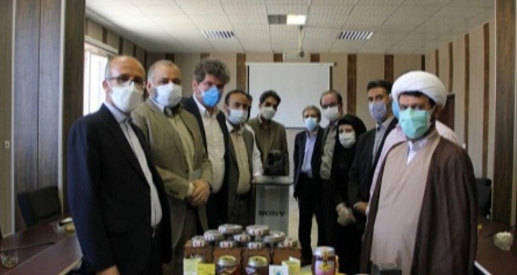 رونمایی از طرح مارکتینگ عسل و زعفران در دانشگاه آزاد صحنه