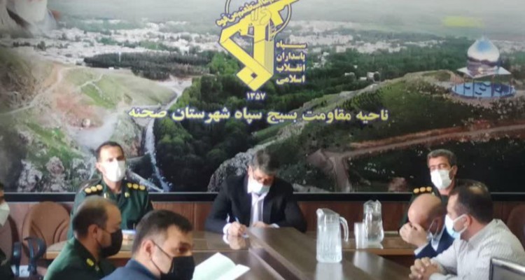 توزیع بیش از 7 هزار بسته معیشتی به نیازمندان صحنه ای