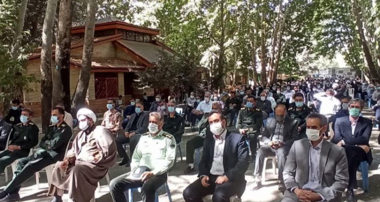 یادواره ۳۰۰ شهید شهرستان صحنه برگزار شد