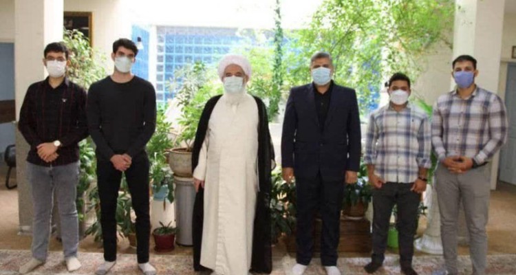 تربیت دانش آموزان بالاترین سرمایه  گذاری است