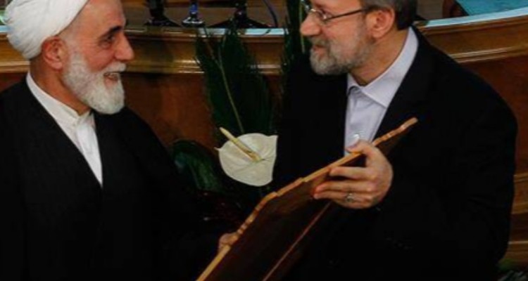 حمله چپ‌های ستادی به ناطق نوری و علی لاریجانی/ پدرخوانده رقیب را تحمل نمی‌کند!