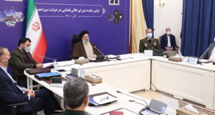 رئیسی: دولت سیزدهم به‌دنبال توسعه صنعت فضایی است/ باید به مدار ۳۶هزار کیلومتری برسیم