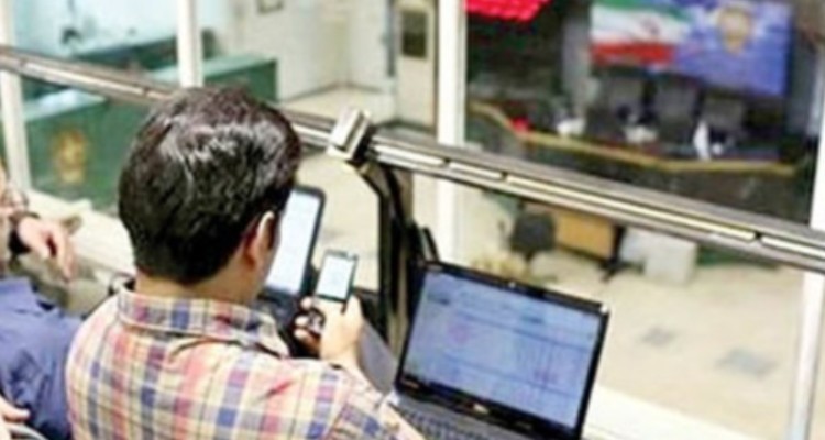 حضور مردم در بورس یک فرصت ملی است/راه‌ نجات بازار سرمایه ترویج سرمایه‌گذاری غیر مستقیم