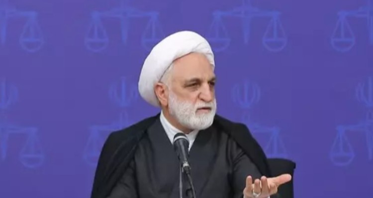 محسنی اژه‌ای: اتفاقات ارزی سال‌های اخیر تکرار نشود/ بانک مرکزی شفاف‌سازی کند