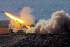 تمرین عملیات موشکی بالستیک علیه اهداف ثابت و متحرک دشمن در رزمایش سپاه