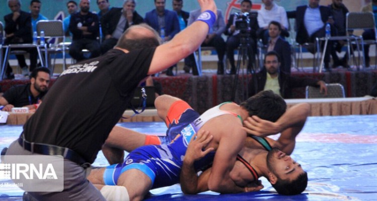کرمانشاه قهرمان مسابقات کشتی استان شد