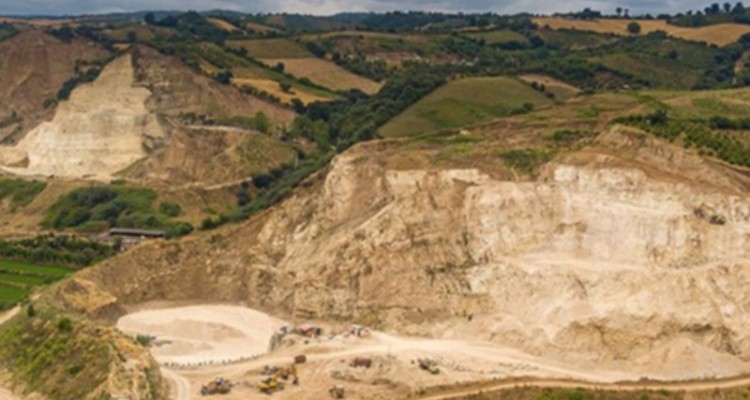 شیوع زمین‌خواری با جعل اسناد قدیمی/ 7 ماه تا پایان مهلت قانونی اسکن 3 میلیون سند