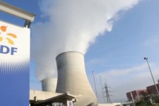 کاهش تولید برق فرانسه با اعتصاب کارکنان شرکت برق