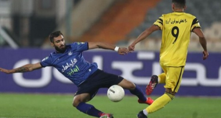 آقا فرهاد برای جدایی ام از استقلال کمک کند/ باید به اهواز برگردم