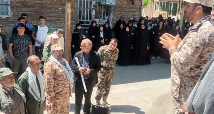 اعزام کاروان مردمی شهرستان صحنه به یادمان شهدای بازی دراز در سرپل ذهاب